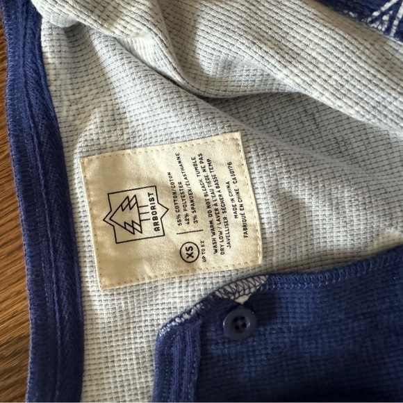 DRAKE GENERAL ARBORIST Blue Jays button up onesie pajama (US size XS) - Picture 2 of 4